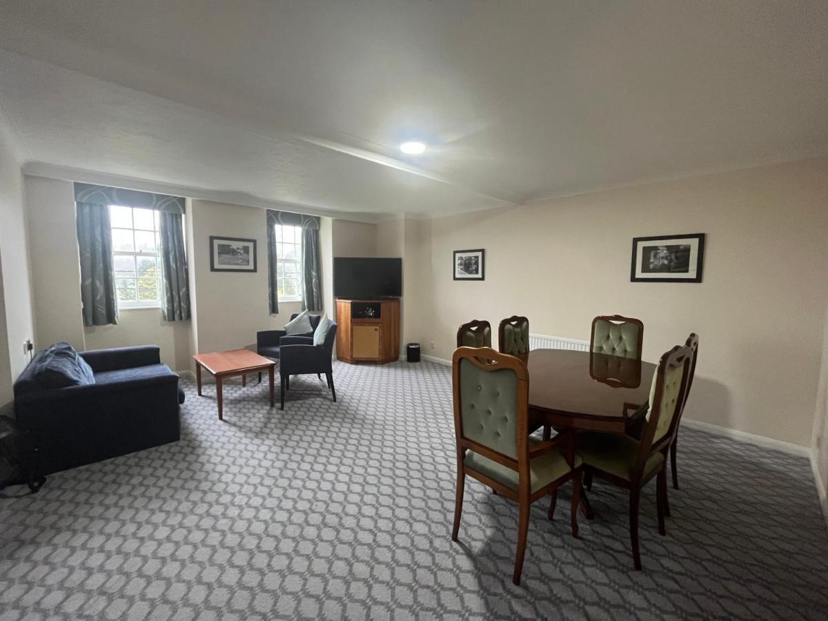 ארונדל Avisford Park Hotel מראה חיצוני תמונה